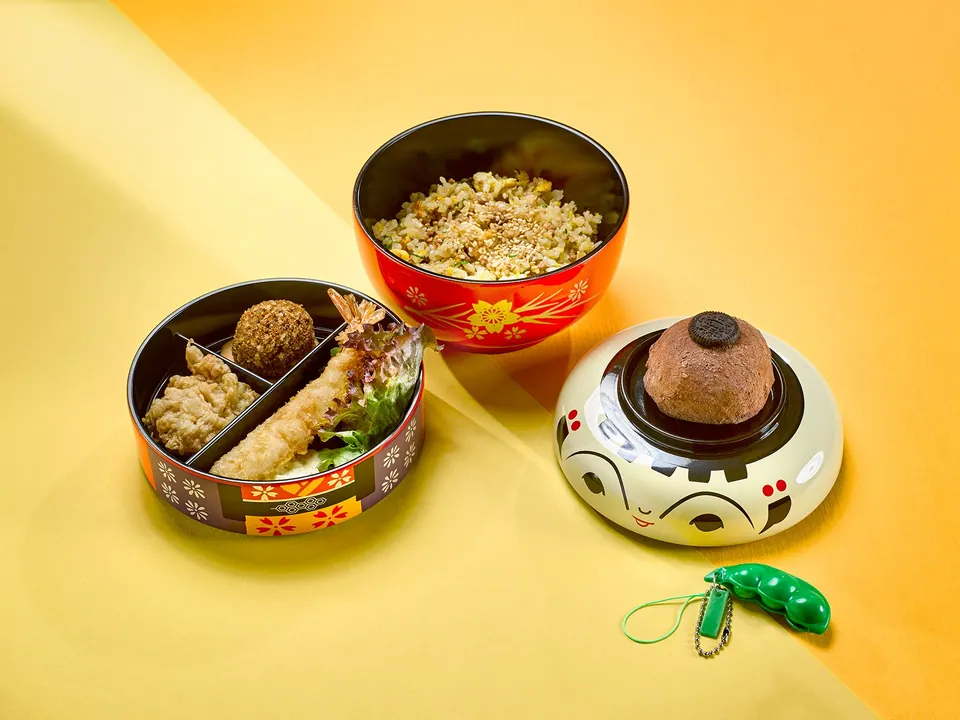 Menú infantil japonés de Nomo Kids con arroz, fritos y postre